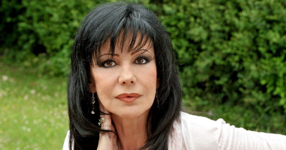 Szűcs Judith 72 évesen is elbűvöli a férfiakat – a titok, amit senki nem sejtett