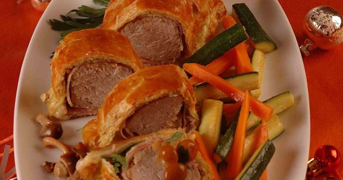 Fenséges szűzpecsenye vajas tésztában: A vendégek kedvence lesz!