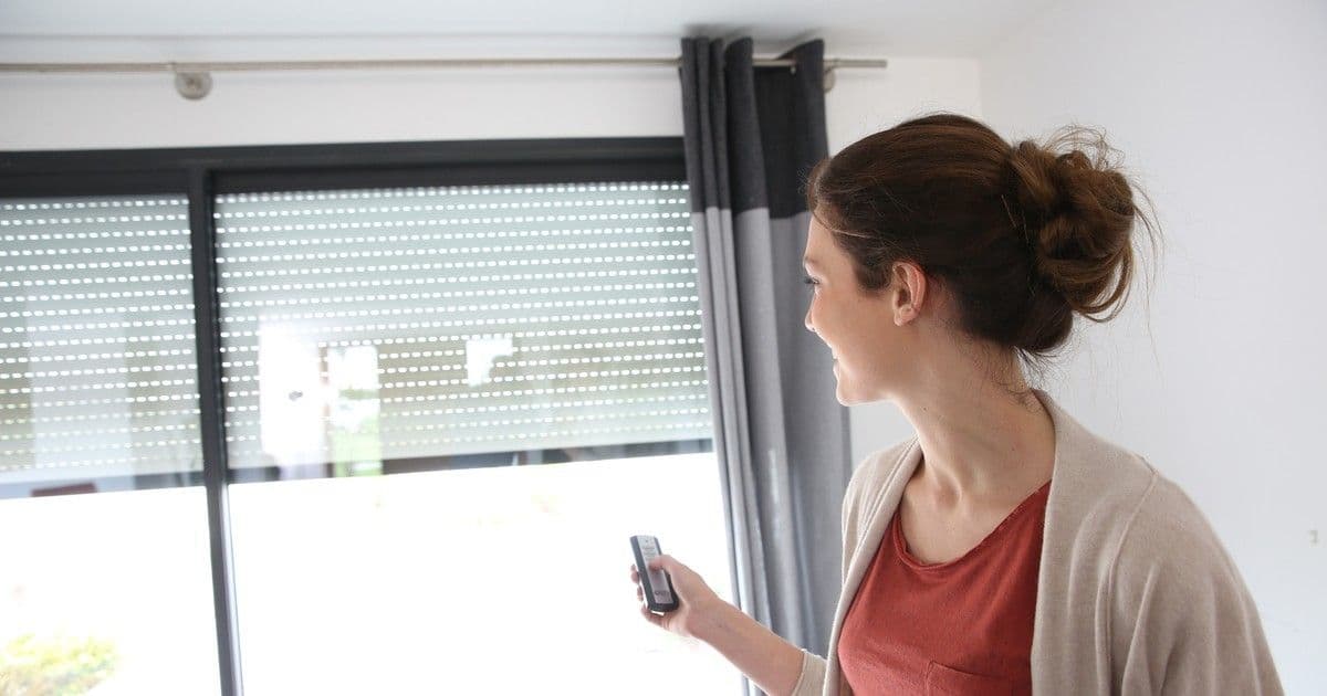 Fűtésszámla rémálom? 17:30-kor húzd le a redőnyt, és spórolj!