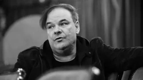 Könnyek és dráma: Kálloy Molnár Péter megható búcsúja a Vígszínházban!