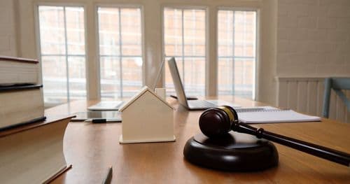 Álomotthonok fillérekért: A NAV hihetetlen árverései elstartoltak!