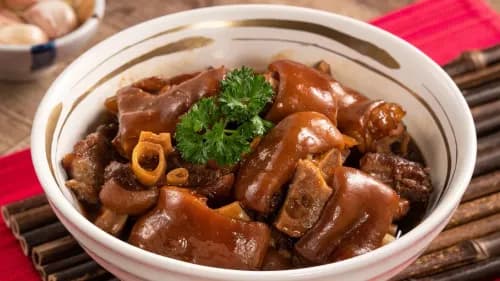 Felejtsd el a diétát! Nagyi titkos körömpörkölt receptje, amit imádni fogsz