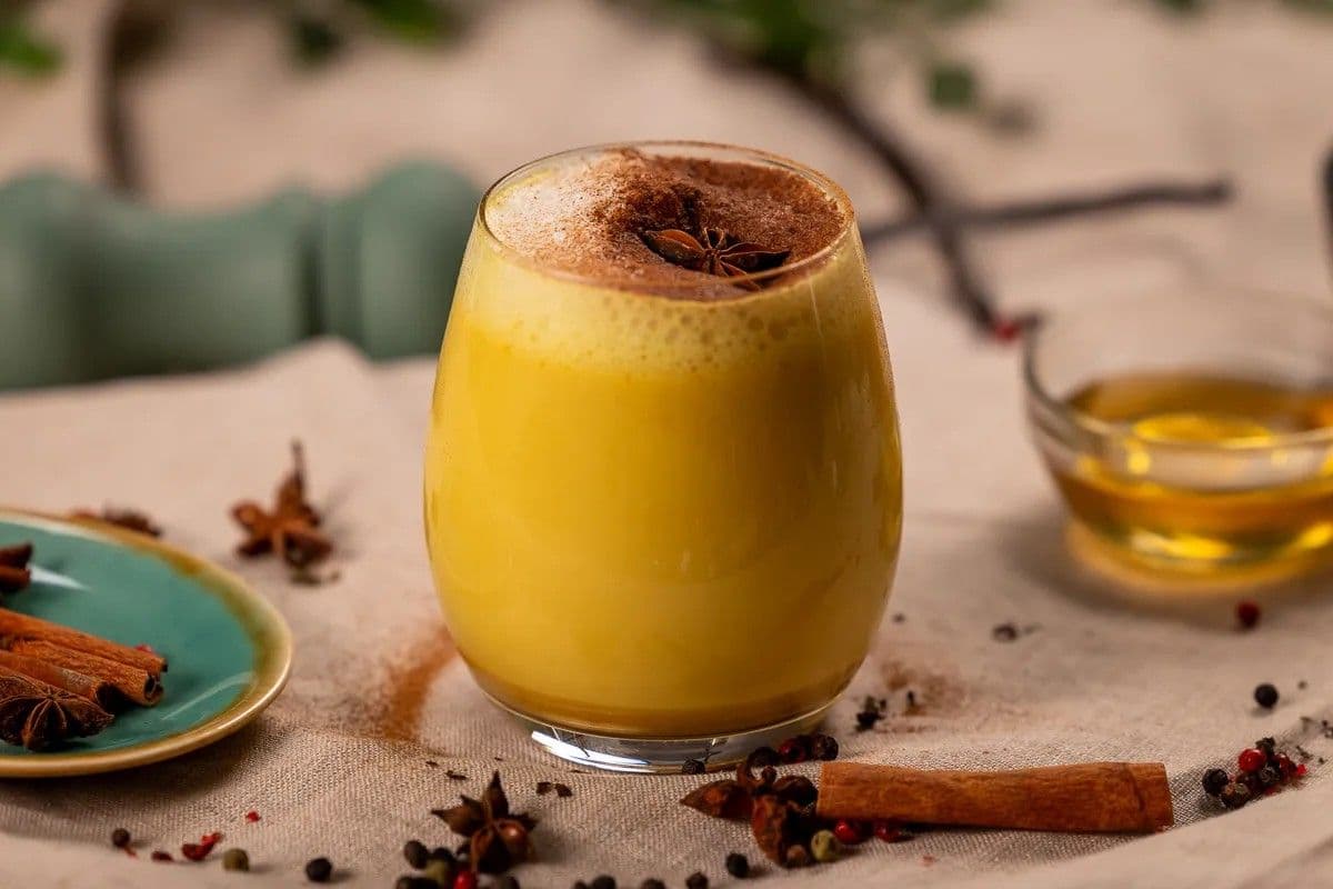 Fedezd fel az aranytej titkát: Egészséges csoda ital, amit imádni fogsz!