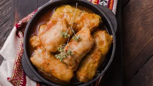 Főzz úgy, mint a sztárok: a töltött káposzta titkos receptje, amitől mindenki megőrül!